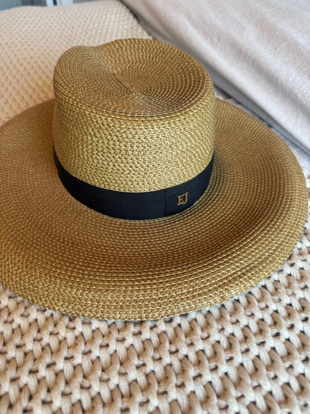 Eric Javits Daphne Fedora Hat - Picture 2 of 7